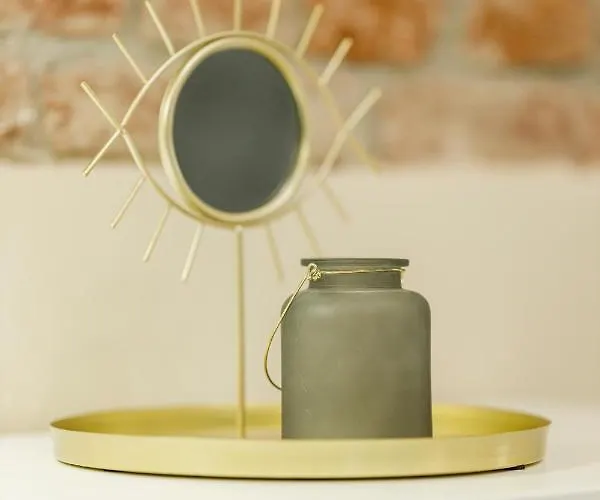 Beautiful In Heart Of Historical Center